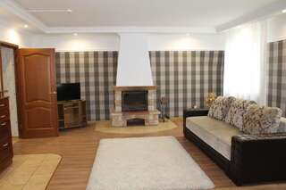 Мини-отель Baza Otdyha Pleshchenitsy Минск Четырехместный номер-8