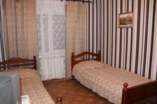 Мини-отель Baza Otdyha Pleshchenitsy Минск Классический четырехместный номер-2