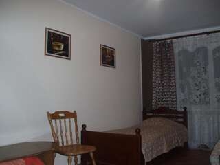 Мини-отель Baza Otdyha Pleshchenitsy Минск Классический четырехместный номер-1